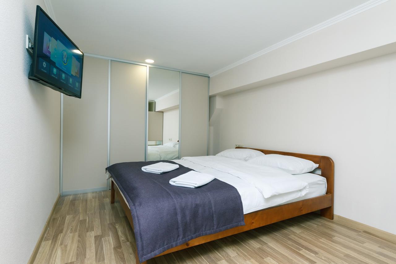 Berest Plus Kiev Dış mekan fotoğraf